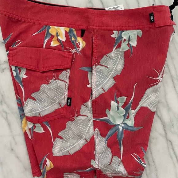 Vans Board Short - Picture 3 of 4